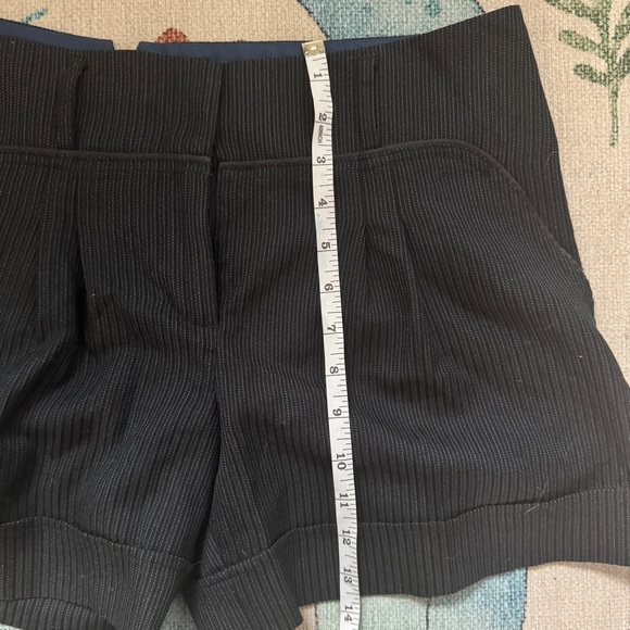 BCBG dress shorts - Picture 6 of 7